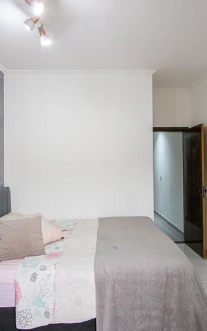 Apartamento à venda com 150m², 3 quartos e 2 vagas Apartamento à venda com 150m², 3 quartos e 2 vagasQuarto 1 - Suíte