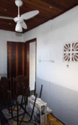 Casa à venda com 338m², 7 quartos e 2 vagasQuarto 2 casa 3