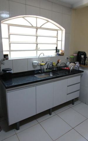 Casa à venda com 180m², 3 quartos e 2 vagasCozinha