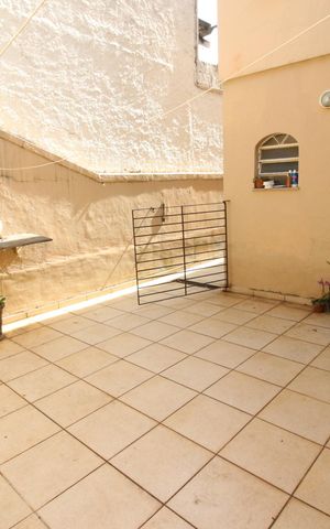 Casa à venda com 180m², 3 quartos e 2 vagasQuintal