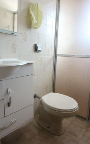 Casa à venda com 180m², 3 quartos e 2 vagasBanheiro da Suíte 3