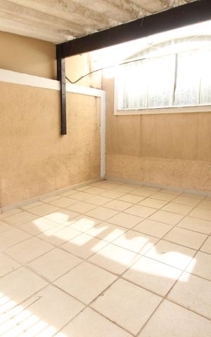 Casa à venda com 180m², 3 quartos e 2 vagasGaragem