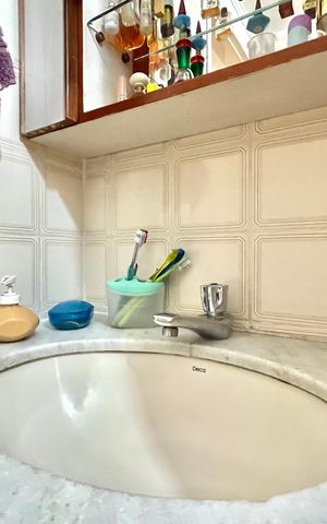 Apartamento à venda com 70m², 2 quartos e 2 vagas Apartamento à venda com 70m², 2 quartos e 2 vagasBanheiro