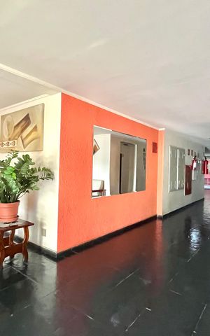 Apartamento à venda com 70m², 2 quartos e 2 vagas Apartamento à venda com 70m², 2 quartos e 2 vagasHall social