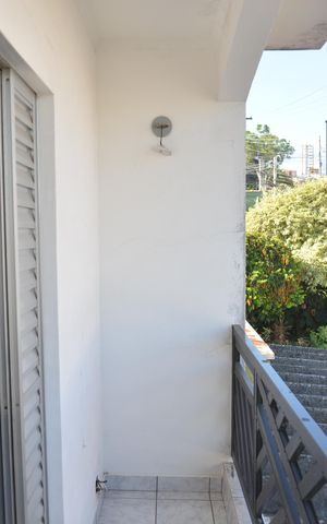 Casa à venda com 275m², 3 quartos e 2 vagasSacada
