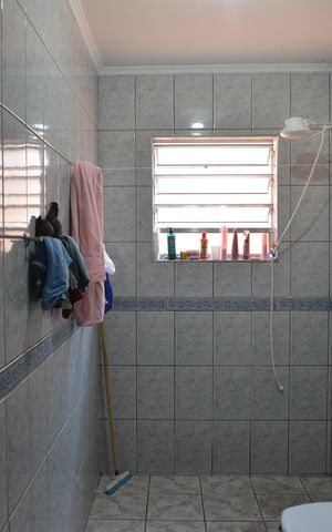 Casa à venda com 275m², 3 quartos e 2 vagasBanheiro Social