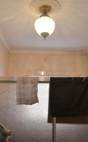 Casa à venda com 275m², 3 quartos e 2 vagasBanheiro de Serviço