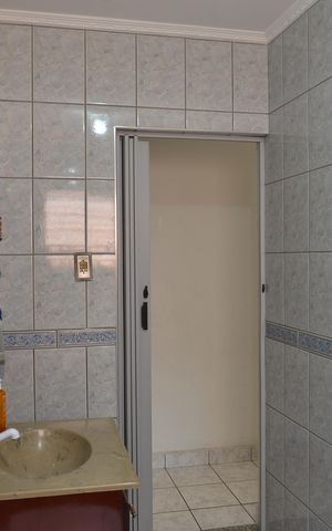 Casa à venda com 275m², 3 quartos e 2 vagasBanheiro Social
