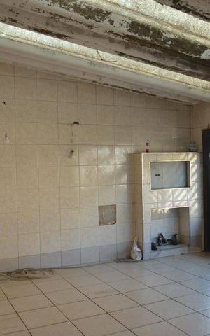 Casa à venda com 275m², 3 quartos e 2 vagasGaragem