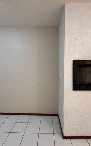 Apartamento à venda com 102m², 2 quartos e 1 vaga Apartamento à venda com 102m², 2 quartos e 1 vagaSala