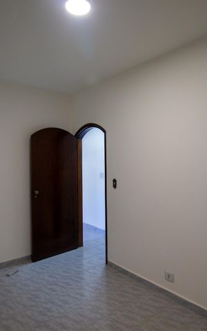 Casa para alugar com 150m², 4 quartos e 2 vagas Casa para alugar com 150m², 4 quartos e 2 vagasQuarto 3