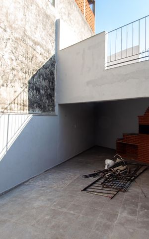 Casa para alugar com 150m², 4 quartos e 2 vagas Casa para alugar com 150m², 4 quartos e 2 vagasÁrea de Serviço