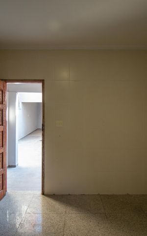 Casa para alugar com 150m², 4 quartos e 2 vagas Casa para alugar com 150m², 4 quartos e 2 vagasCozinha