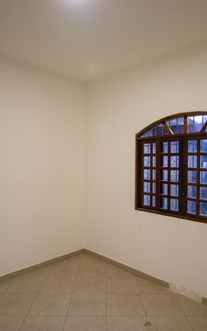 Casa para alugar com 150m², 4 quartos e 2 vagas Casa para alugar com 150m², 4 quartos e 2 vagasQuarto
