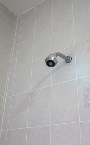 Casa para alugar com 150m², 4 quartos e 2 vagas Casa para alugar com 150m², 4 quartos e 2 vagasBanheiro