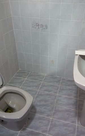 Casa para alugar com 150m², 4 quartos e 2 vagas Casa para alugar com 150m², 4 quartos e 2 vagasBanheiro 2