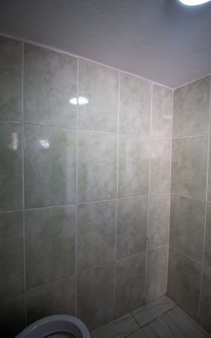 Casa para alugar com 150m², 4 quartos e 2 vagas Casa para alugar com 150m², 4 quartos e 2 vagasBanheiro de Serviço
