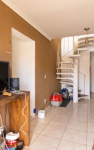 Apartamento à venda com 130m², 3 quartos e 2 vagas Apartamento à venda com 130m², 3 quartos e 2 vagasSala