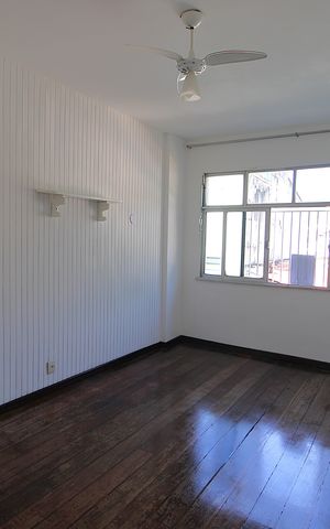 Apartamento à venda com 80m², 3 quartos e 1 vagaSala