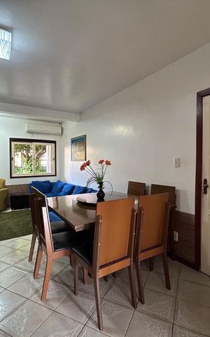 Casa à venda com 290m², 3 quartos e 3 vagasSala