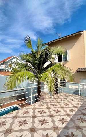 Casa à venda com 290m², 3 quartos e 3 vagasÁrea comum - Pátio