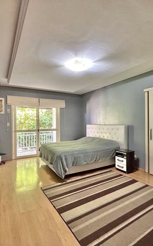 Casa à venda com 290m², 3 quartos e 3 vagasSuíte
