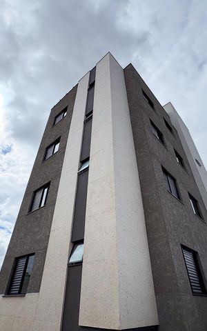 Apartamento à venda com 112m², 2 quartos e 1 vaga Apartamento à venda com 112m², 2 quartos e 1 vagaFachada