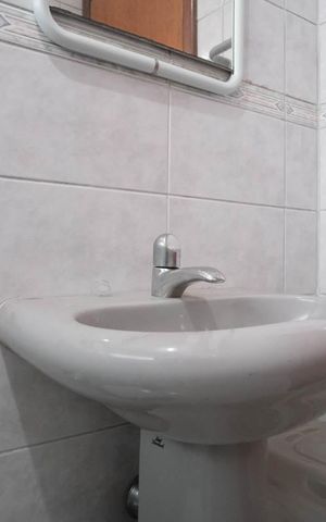 Casa para alugar com 380m², 4 quartos e 4 vagasBanheiro 1
