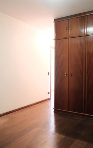 Casa para alugar com 380m², 4 quartos e 4 vagasSuíte 2