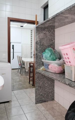 Casa para alugar com 380m², 4 quartos e 4 vagasÁrea de Serviço