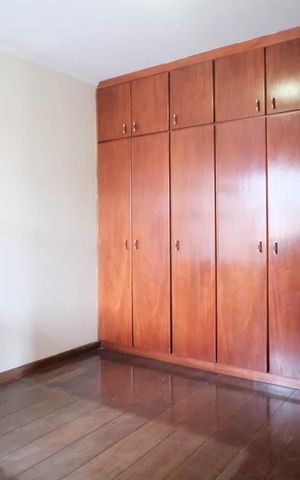 Casa para alugar com 380m², 4 quartos e 4 vagasQuarto 2