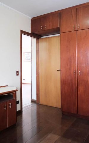 Casa para alugar com 380m², 4 quartos e 4 vagasQuarto 1