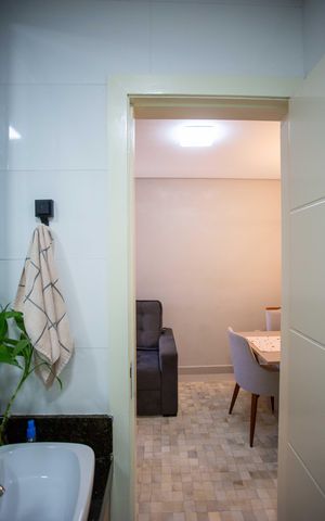 Apartamento à venda com 45m², 2 quartos e 1 vagaBanheiro Social