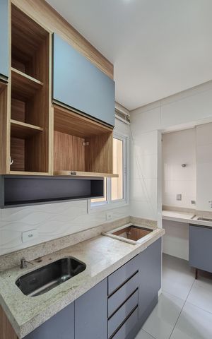 Apartamento à venda com 45m², 2 quartos e 1 vaga Apartamento à venda com 45m², 2 quartos e 1 vagaCozinha - Armários