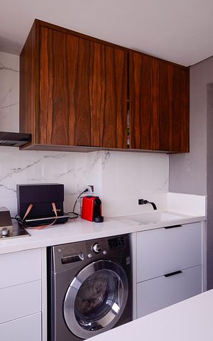 Apartamento à venda com 133m², 3 quartos e 2 vagas Apartamento à venda com 133m², 3 quartos e 2 vagasVaranda/Área de Serviço