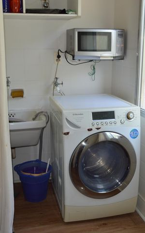 Apartamento à venda com 86m², 2 quartos e 1 vagaÁrea de Serviço