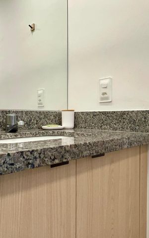 Studio para alugar com 25m², 1 quarto e sem vaga Studio para alugar com 25m², 1 quarto e sem vagaBanheiro