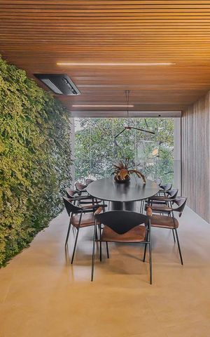 Apartamento à venda com 185m², 2 quartos e 2 vagasSala