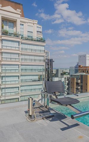Apartamento à venda com 185m², 2 quartos e 2 vagasPiscina