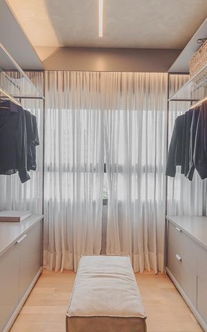 Apartamento à venda com 185m², 2 quartos e 2 vagasCloset da suíte 2