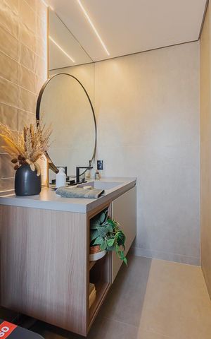 Apartamento à venda com 185m², 2 quartos e 2 vagasBanheiro da Suíte 1