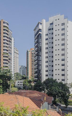 Apartamento à venda com 185m², 2 quartos e 2 vagasVista da Sala