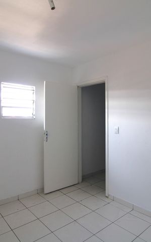 Casa à venda com 500m², 1 quarto e sem vagaSala