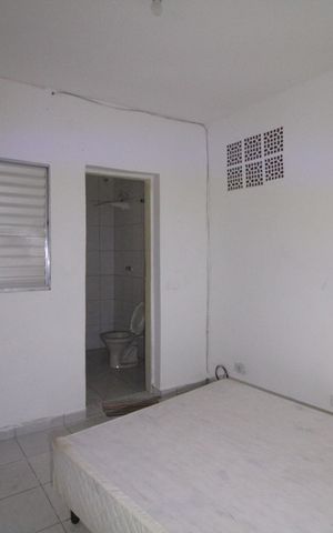 Casa à venda com 500m², 1 quarto e sem vagaEdícula - Quarto