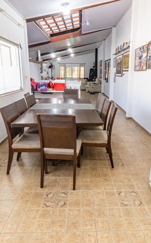 Casa à venda com 500m², 3 quartos e 1 vaga Casa à venda com 500m², 3 quartos e 1 vagaÁrea Gourmet
