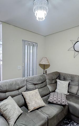 Apartamento à venda com 62m², 2 quartos e sem vagaSala