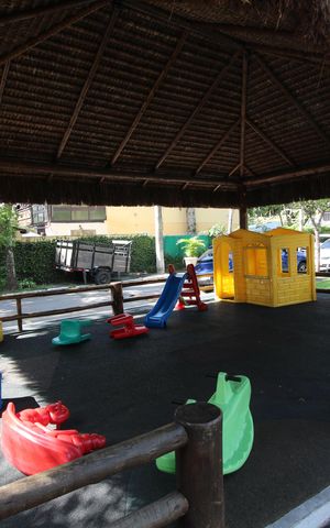 Casa de condomínio à venda com 120m², 4 quartos e 2 vagasPlayground