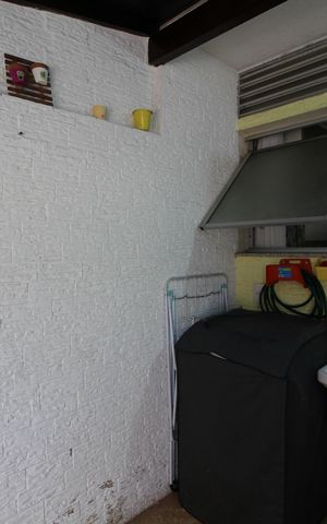 Casa de condomínio à venda com 120m², 4 quartos e 2 vagasÁrea de Serviço