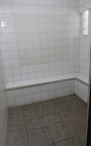 Casa de condomínio à venda com 120m², 4 quartos e 2 vagasSauna