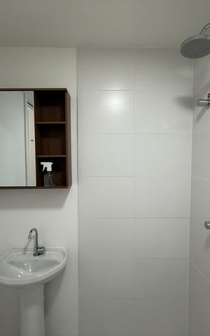 Apartamento à venda com 26m², 1 quarto e sem vaga Apartamento à venda com 26m², 1 quarto e sem vagaBanheiro social
